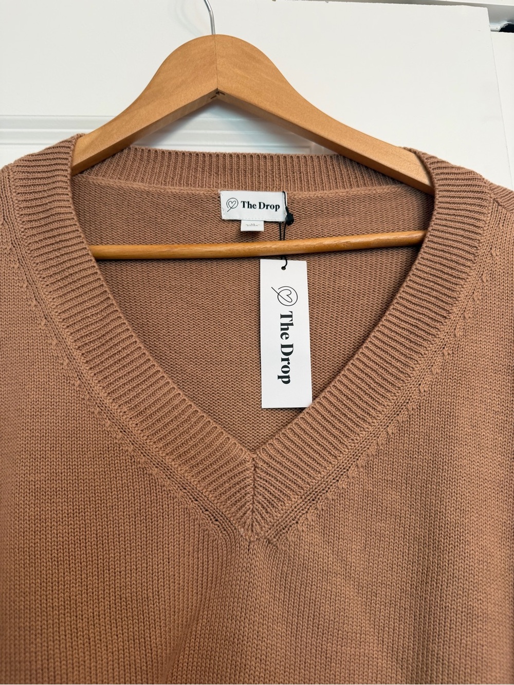 NWT The Drop Camel Brown Oversized V-Neck Sweater Size M